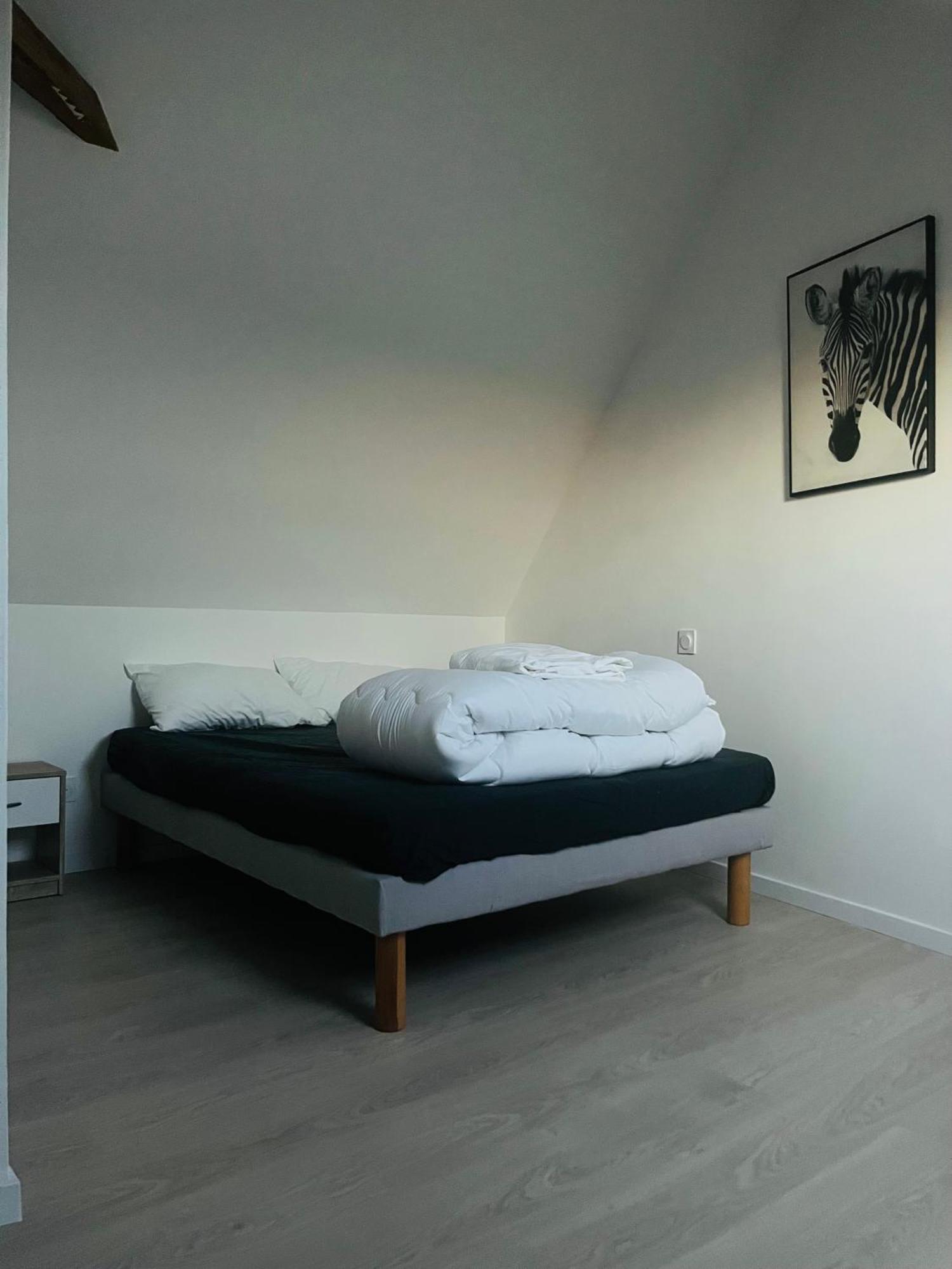 Logements 6 Pers A 15 Minutes D Angers Corne Exterior photo
